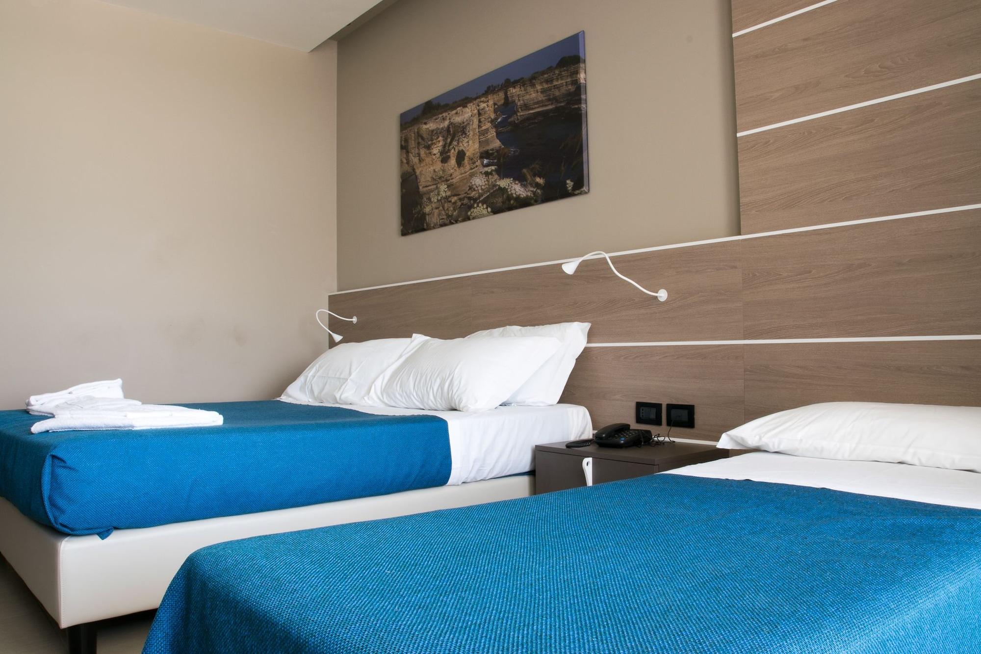 Hotel Belvedere Torre dell'Orso Luaran gambar