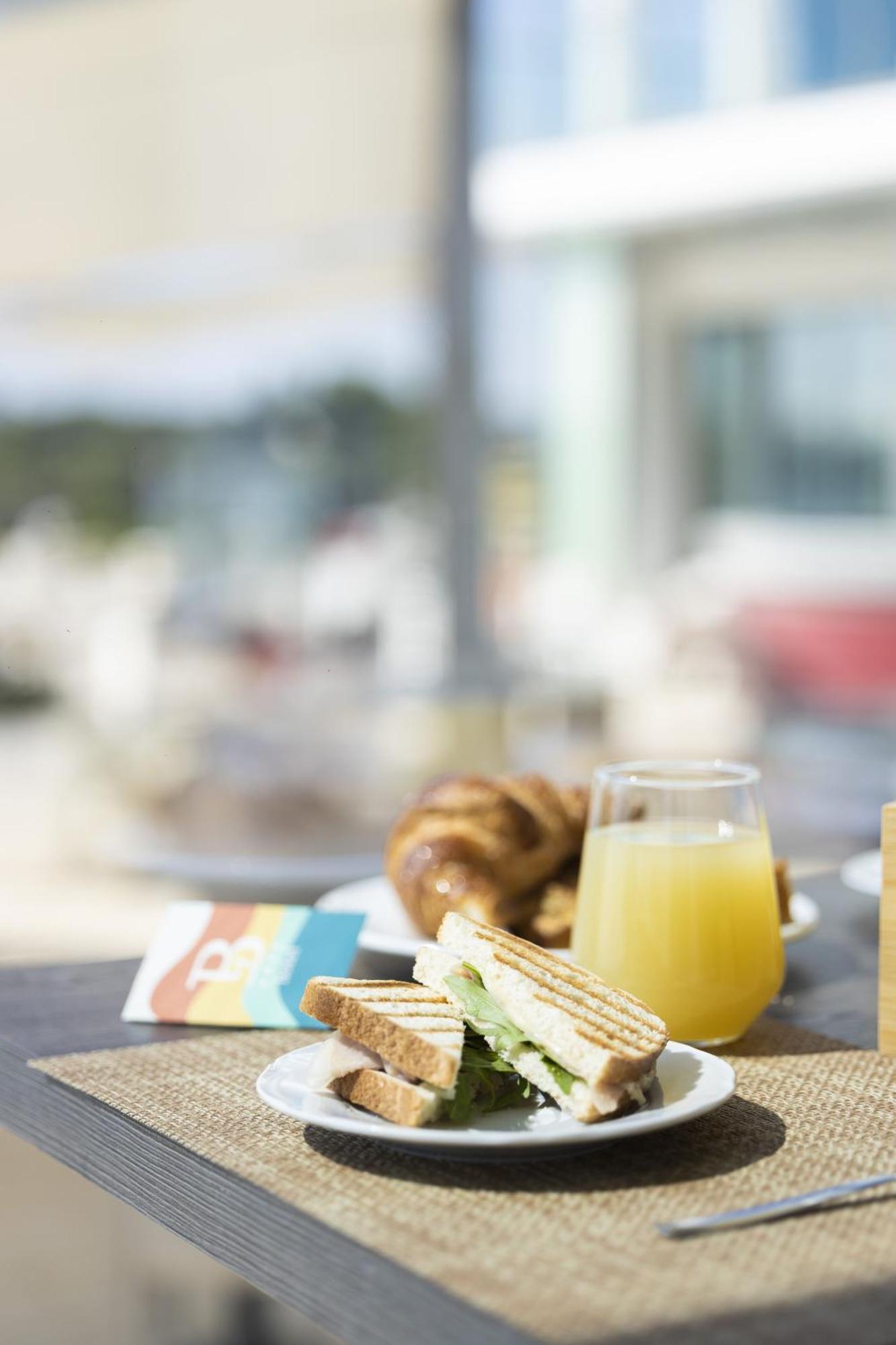 Hotel Belvedere Torre dell'Orso Luaran gambar