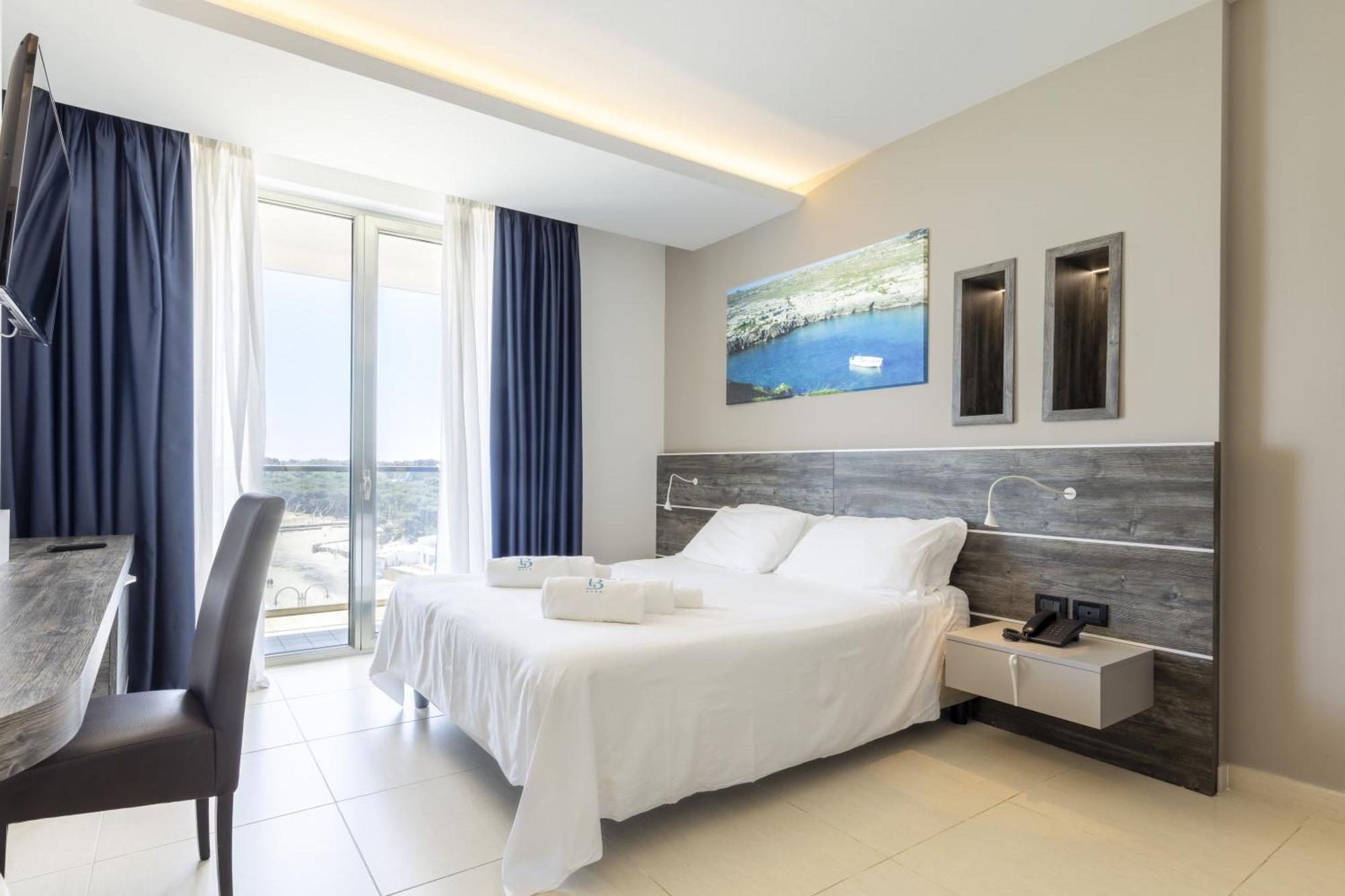 Hotel Belvedere Torre dell'Orso Luaran gambar