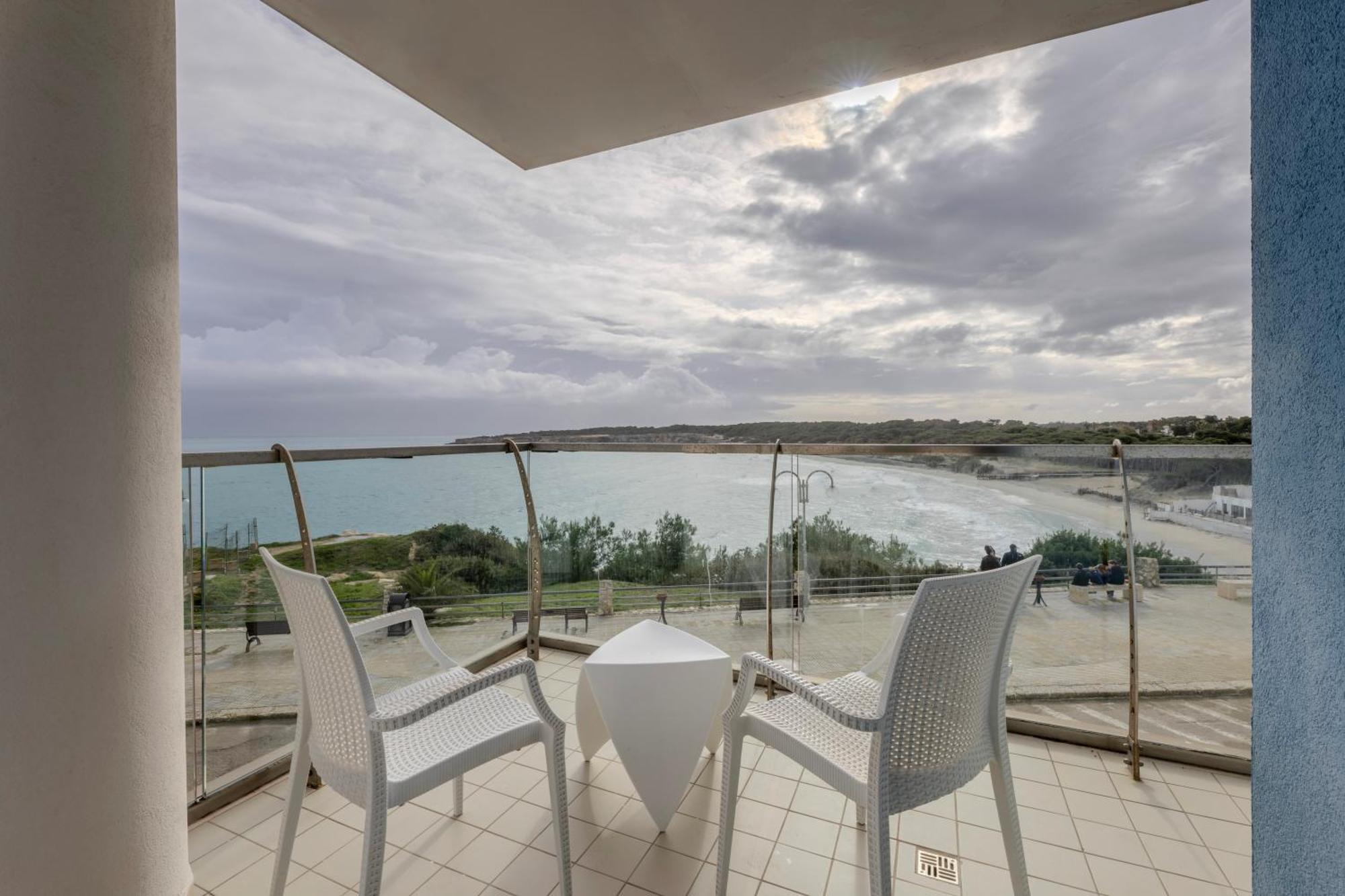 Hotel Belvedere Torre dell'Orso Luaran gambar