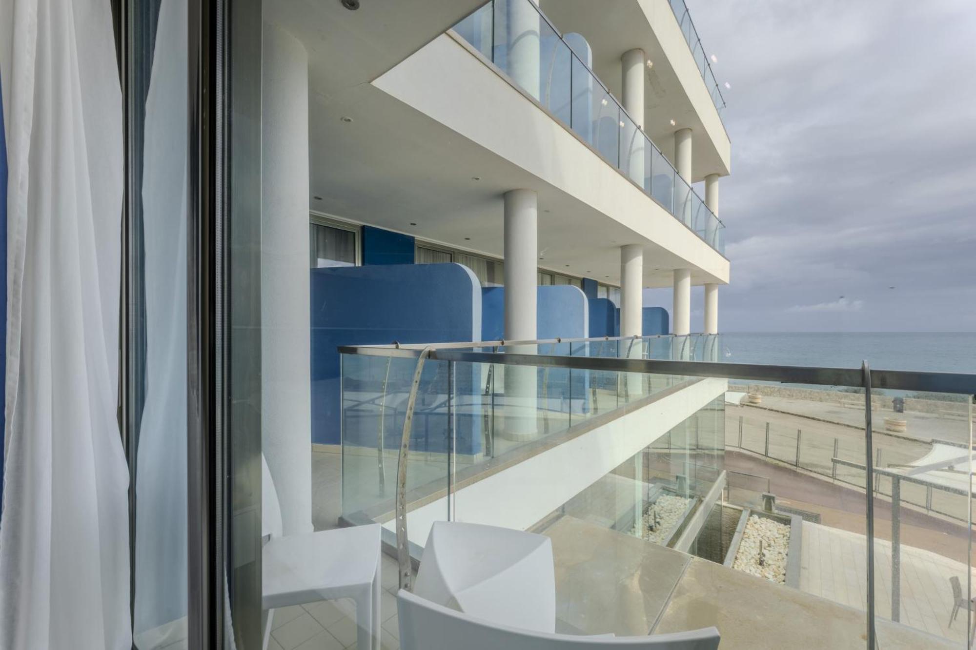 Hotel Belvedere Torre dell'Orso Luaran gambar