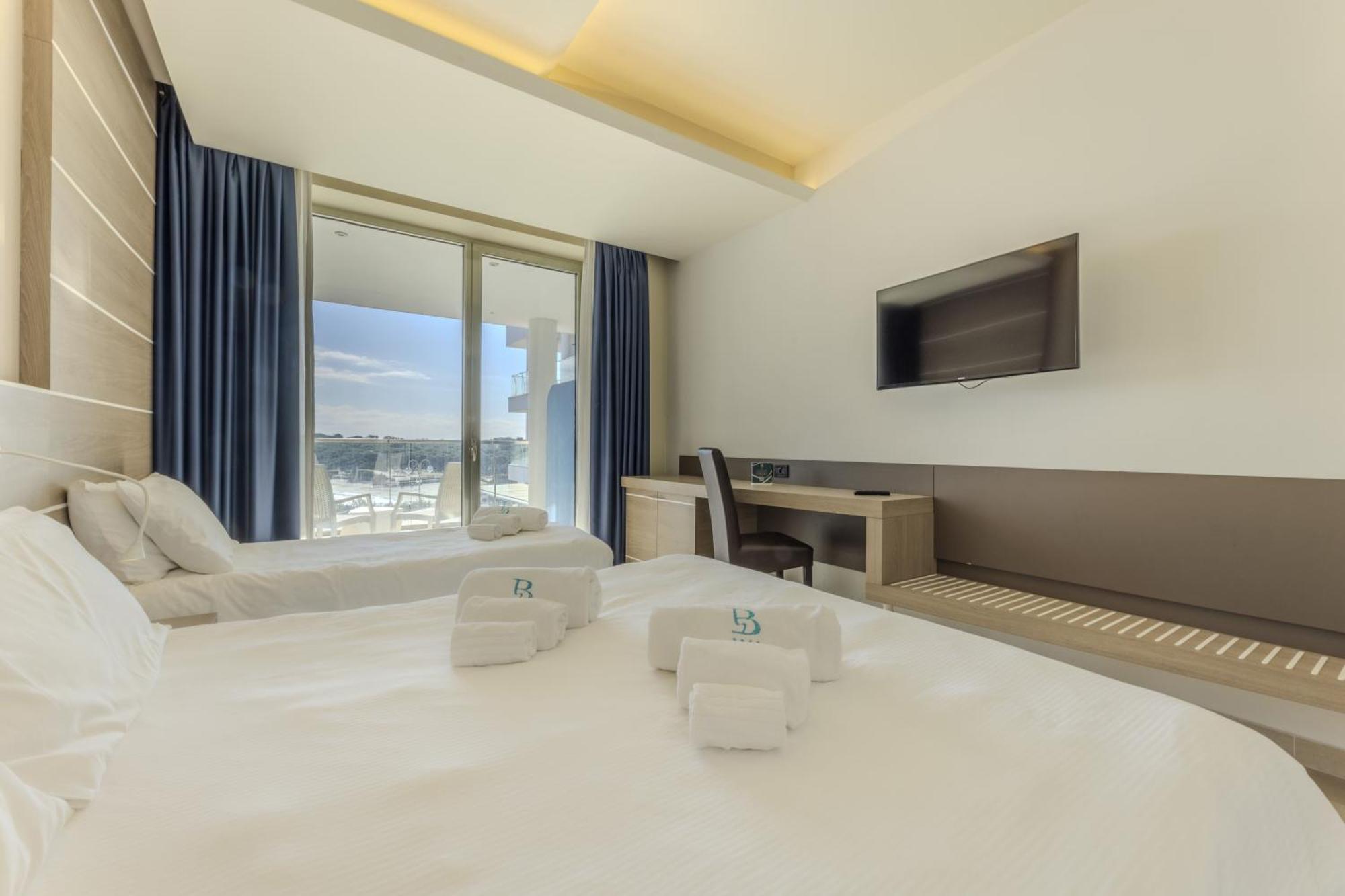 Hotel Belvedere Torre dell'Orso Luaran gambar
