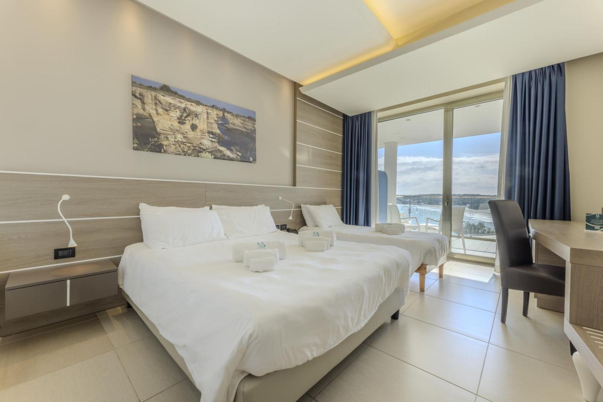 Hotel Belvedere Torre dell'Orso Bilik gambar